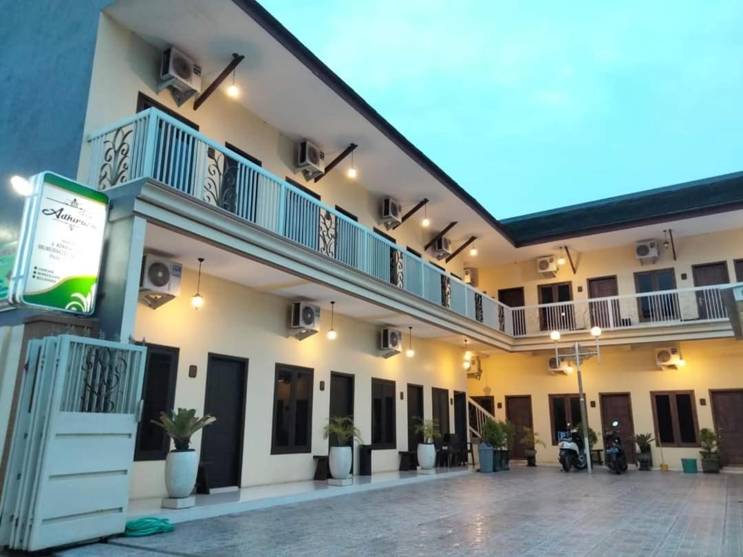 Hotel Griya Adhirasa Sumenep Exterior foto